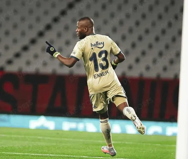 Enner Valencia despertó el.interes del Galatasaray, pero el gigante turco, no tendrá nada barato comprar al "Superman Ecuatoriano"