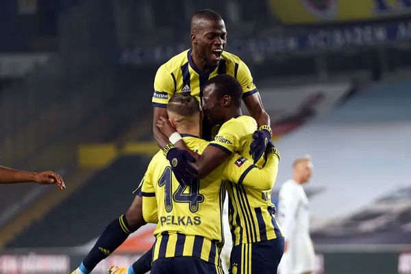 Enner Valencia es uno de los jugadores más queridos en el Fenerbahce