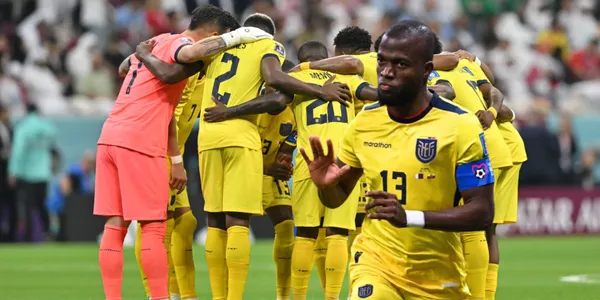 Enner Valencia tuvo que salir por una lesión