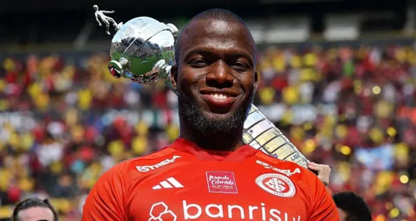 Enner Valencia va de titular en su debut en la Copa Libertadores