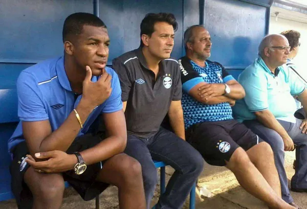 Erazo todavía no ha conseguido equipo para el 2020