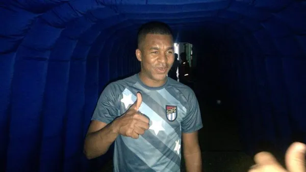 Erazo ya entrenó con su nuevo equipo