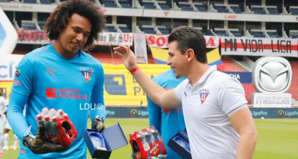 Erik Viveros es el portero suplente de Liga de Quito, por detrás de Adrián Gabbarini y mostró el carro que alcanzó a comprar con lo que gana en el club