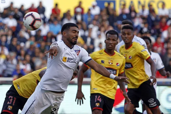 Este jugador rechazo a Emelec, Liga de Quito, Barcelona SC y ahora no la pasa bien en su nuevo equipo