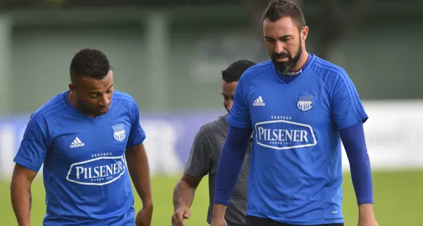 Esteban Dreer ha hablado mal de Emelec y ha llegado a mencionar que no le debe nada el club y viceversa, a diferencia de Pedro Quiñónez que sigue recordando al plantel con cariño en sus redes sociales