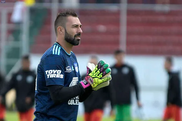 Esteban Dreer quedó desafectado de Emelec para el 2020