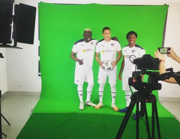 Esteban Paz habló sobre la camiseta que se filtró y dio detalles que no se perciben en la foto