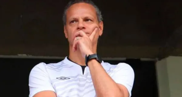 Esteban Paz habló sobre la hinchada de Liga de Quito, y tal como hizo el Kunty Caicedo, los ninguneó