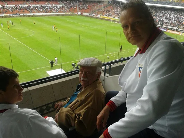 Esteban y Rodrigo Paz hablaron sobre la estancia de Pablo Repetto en Liga de Quito, uno no lo asegura y el otro