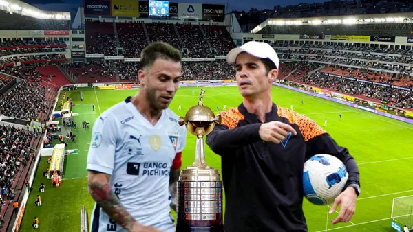 Ezequiel Piovi triste, Josep Alcácer dirigiendo. Foto tomada de: Liga de Quito/Conmebol