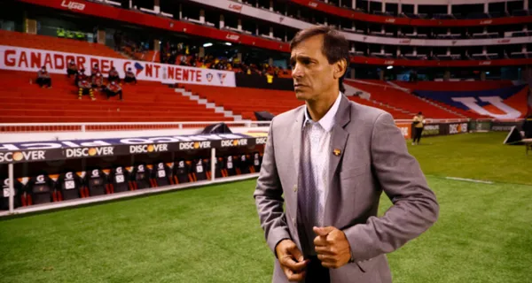 Fabián Bustos está concentrado en pelear los dos torneos con Barcelona SC mucho más ahora que Emelec le dio todas las facilidades a los brasileños en Libertadores y se puso de su lado