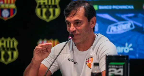 Fabián Bustos habló sobre el compromiso que tuvo ante City Torque y para él todo está bien en Barcelona SC