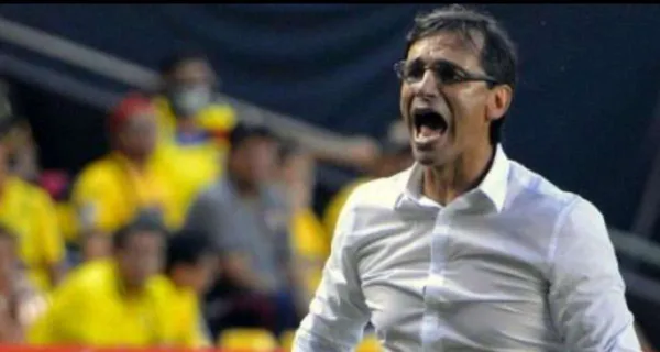 Fabián Bustos quiere quedarse en Barcelona SC sin embargo tiene una exigencia para poder cumplir con su proceso y puede ser un arma de doble filo sabiendo que un sector de la hinchada ya no lo quieren tenerlo como DT