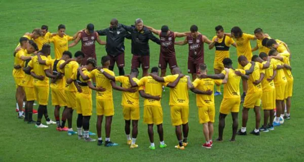 Fabián Bustos se refirió a lo que fue el cierre de año con Barcelona SC donde solamente les alcanzó para la 1er fase de Libertadores