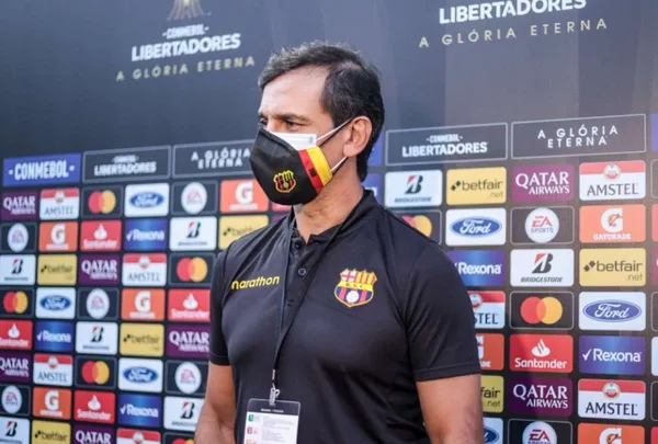 Fabián Bustos utiliza a este jugador en una posición que no se lo había visto antes