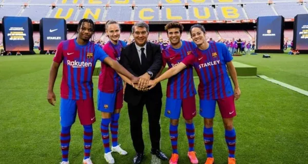 FC Barcelona sigue trabajando en sus formativas y tenían a un ecuatoriano en La Masia que decidieron ascenderlo en la Sub-19, estando más cerca del primer plantel. Se llama Diego Almeida
