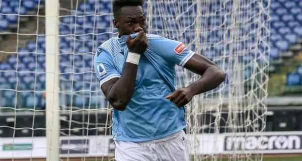 Felipe Caicedo tiene ofertas del Besiktas y Fenerbache. Podría ganar más que Enner Valencia, quien percibe 1.2 millones de euros por temporada