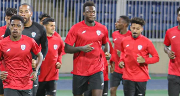 Felipe Caicedo volvió a las canchas luego de varios meses buscando trabajo y mira cómo le fue en el Abha FC