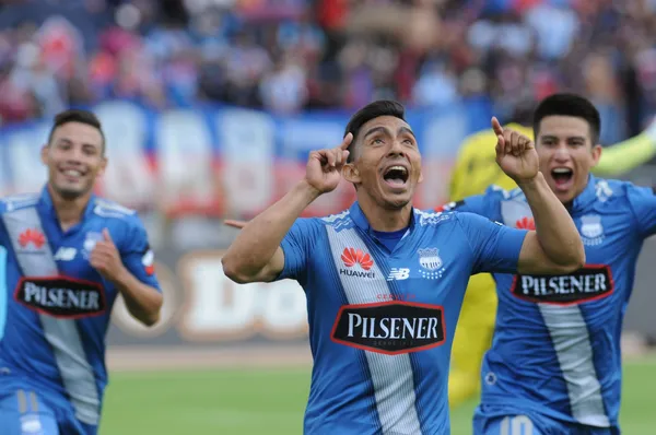 Fernando Gaibor y Ángel Mena podrían juntarse en un equipo del exterior