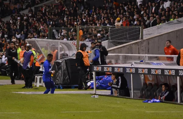 Fernando Guerrero volvió a Casa Blanca y la hinchada lo despidió en el bullicio de la pifias