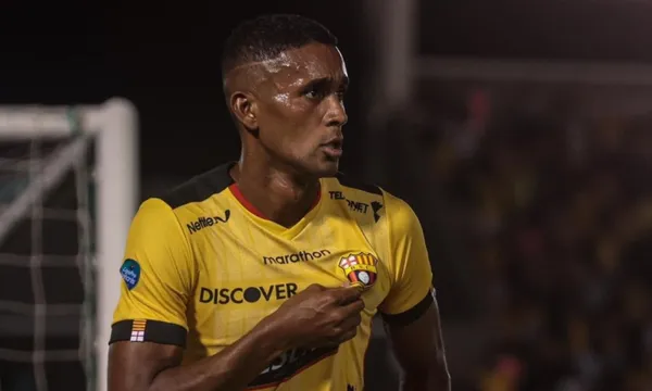 Fidel Martínez fue considerado el jugador del partido y protagonizó un blooper al finalizar el partido