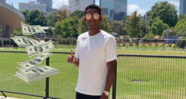 Fidel Martínez pasó el fin de año en un lujoso restaurante en donde llegó a gastar sobre los mil dólares y no pasó solo