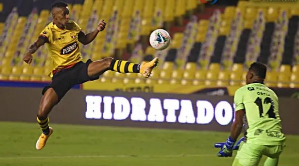 Fidel Martínez regresa al fútbol mexicano