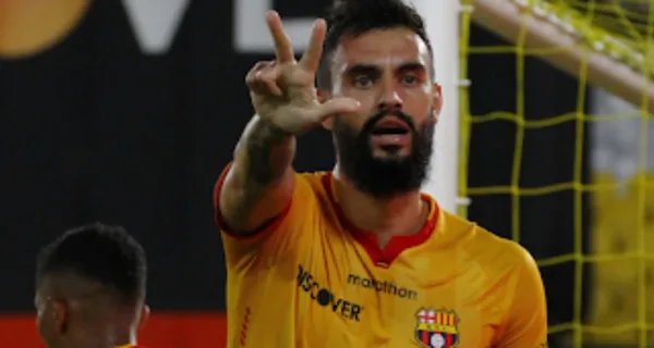 Gonzalo Mastriani ha demostrado que es más goleador que Carlos Garcés y pide una oportunidad en Barcelona SC, y ganando menos que el ecuatoriano