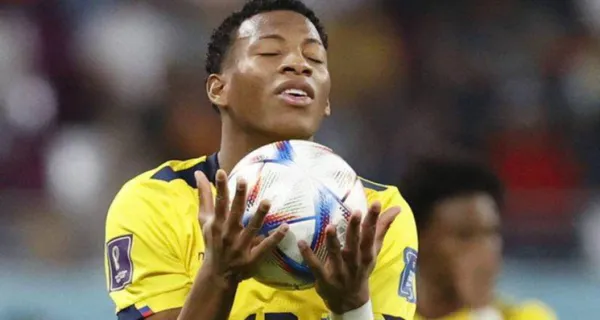 Gonzalo Plata es una nueva baja en la Selección Ecuatoriana y mira cuánto tiempo estará fuera de las canchas