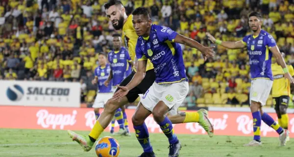 Gualaceo dio la sorpresa a Barcelona SC y le ganó en el Monumental. Los jugadores celebraron