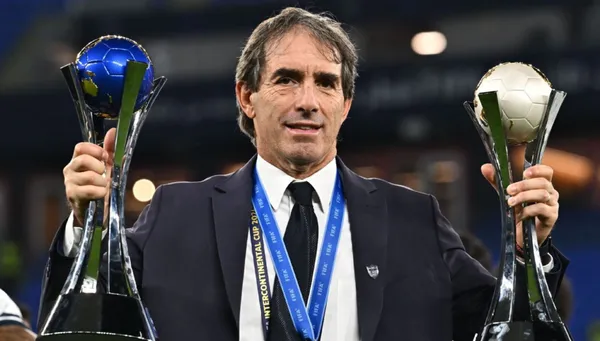 Guillermo Almada entrenador uruguayo
