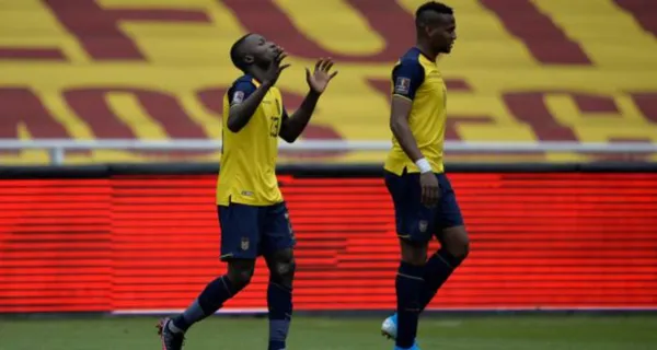 Gustavo Alfaro dispuso una mitad del campo con Alan Franco y Sebastián Méndez, siendo el último quien le hizo la vida imposible a Neymar