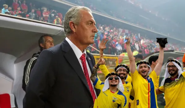 Gustavo Alfaro perdió en su estreno con Costa Rica. Así opinaron los hinchas ecuatorianos.