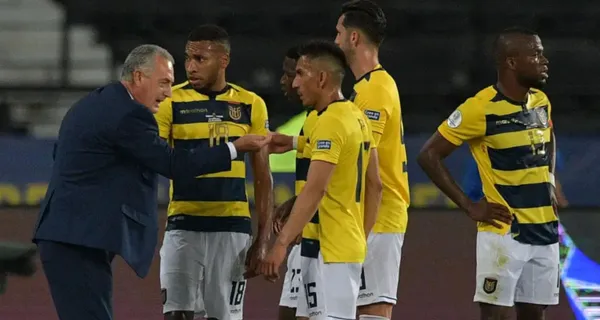 Gustavo Alfaro no podrá contar con este jugador que lo tenía en la nómina para el Mundial de Qatar, pero ahora le debe buscar reemplazo