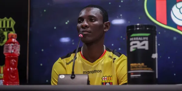 Hay jugadores de Barcelona SC que pareciera que tienen corona, porque les dieron vacaciones