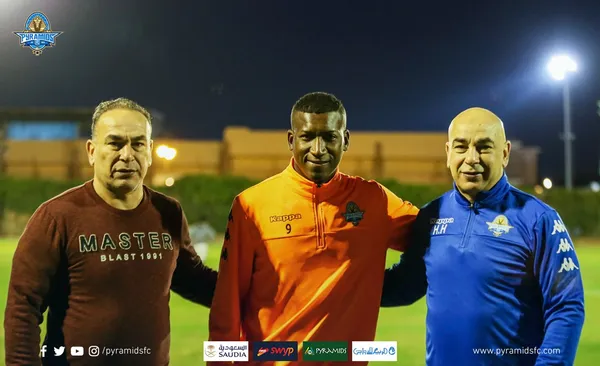 Hay varios ecuatorianos que se fueron a probar suerte en torneos que no se podía imaginar verlos al otro lado del mundo