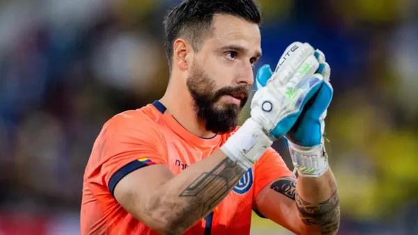 Hernán Galíndez arquero de Ecuador