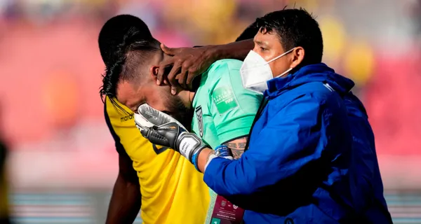 Hernán Galíndez se ha ganado el reconocimiento de los hinchas en la Selección Ecuatoriana dado que sus acciones demostraron que tiene amor por los colores, mucho más que otros que le dieron la espalda a la Tri
