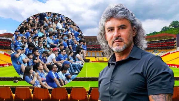 Hinchas de Emelec y Leonel Álvarez (Foto tomada de: Barcelona SC/Leonel Álvarez/Extra)