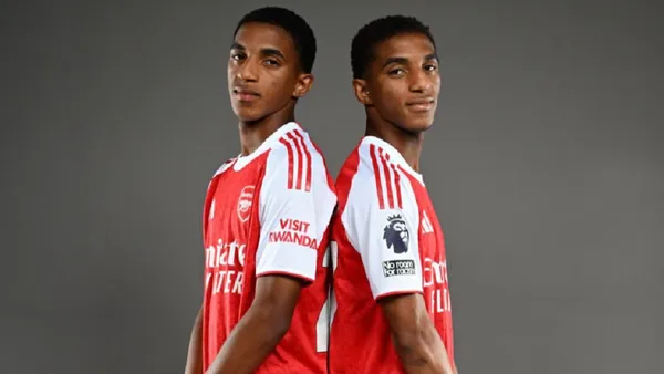 Holger y Edwin Quintero-Arsenal / Foto: Arsenal