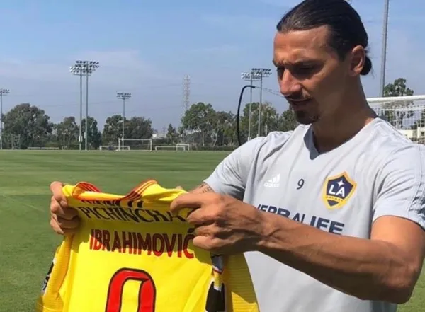 Ibrahimovic podría ponerse la camiseta de BSC