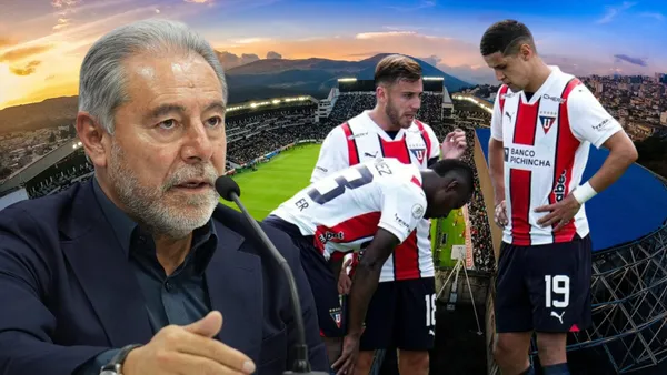 Isaac Álvarez y jugadores de Liga de Quito (Foto tomada de: Liga de Quito/API)