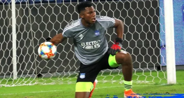 Ismael Rescalvo pone en su mira al portero de Técnico Universitario para que Pedro Ortiz sienta presión en el puesto y deberán pagar una gran suma de dinero