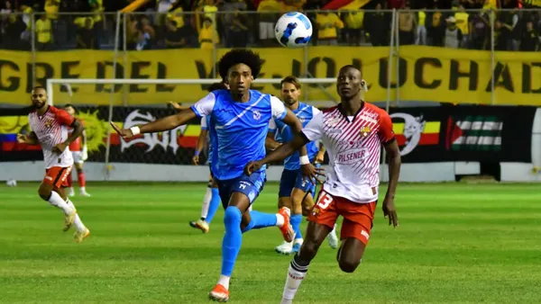 Janner Corozo contra Manta FC / Foto tomada de: El Universo