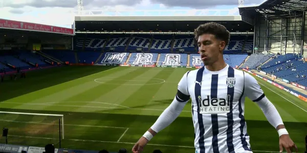 Jeremy Sarmiento saltó de titular con su nuevo equipo