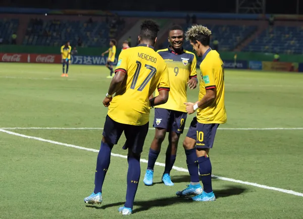 Johan Mina es el referente de la Mini Tri en el mundial que se disputa en Brasil