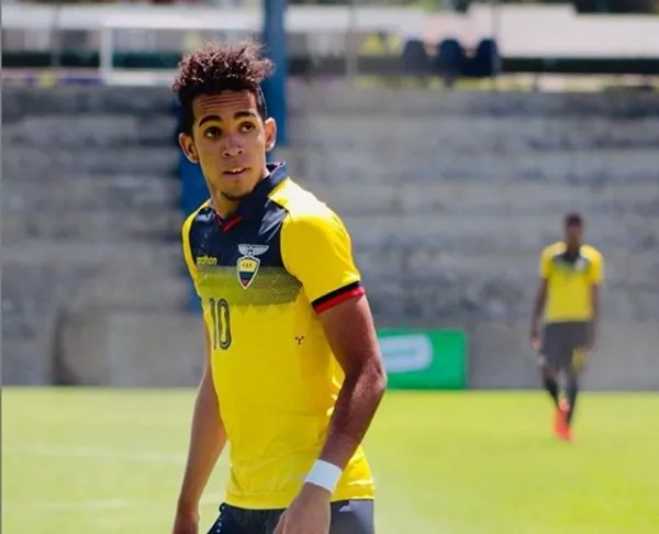 Johan Mina fue tomado en cuenta por el prestigioso diario inglés dentro de los mejores jóvenes talentos del mundo