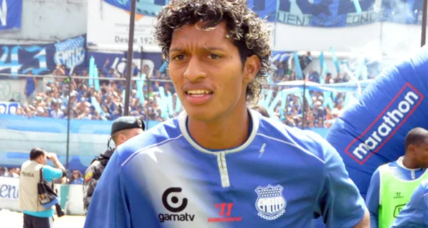 John Narváez es uno de los jugadores que se quedó en Colombia pese a que pidió volver a jugar en Emelec