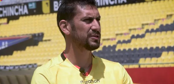 Jonathan Corozo tiene unas características parecidas a las de Moisés Caicedo