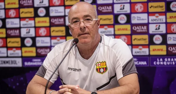 Jorge Célico dio una muestra que es un técnico de categoría